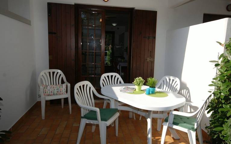 Ferienhaus für 6 Personen, mit Garten und Ausblick, mit Haustier