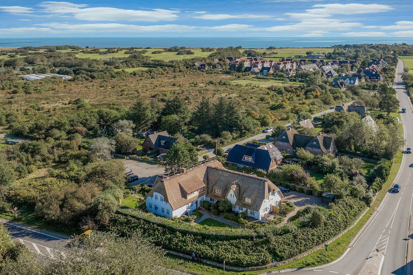 Ganze Wohnung, Die „große Künstlerdeele“, in bester Anbindung zum Weststrand in Wenningstedt in Wenningstedt, Sylt