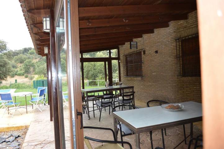 Casa rural para 9 personas, con Terraza y Jardín además de Piscina y Vistas en Constantina - 4