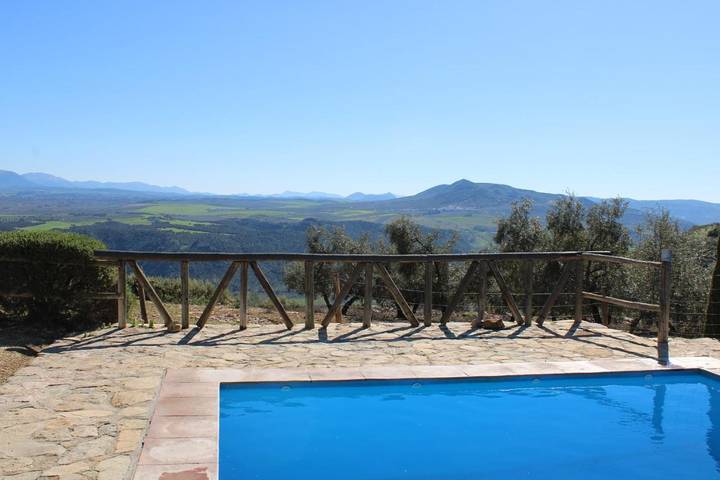 Casa rural para 6 personas, con vistas y vistas al lago además de piscina y jardín en Algarinejo - 3