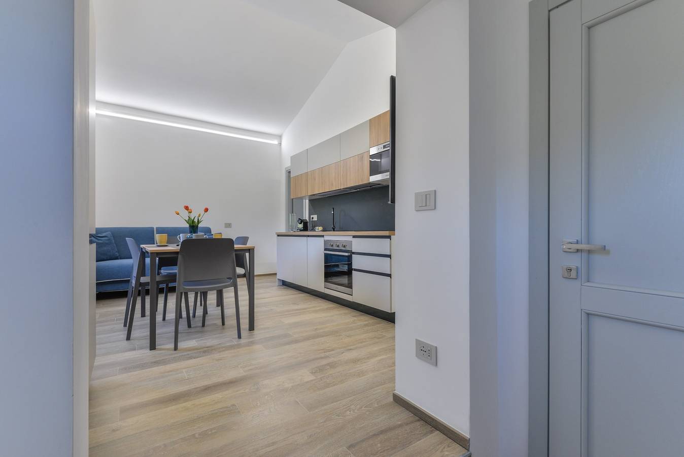 Appartamento intero, Appartamento 'Casina Napoleonica Con Vista' con giardino privato, Wi-Fi e aria condizionata in Lacona, Isola d'Elba