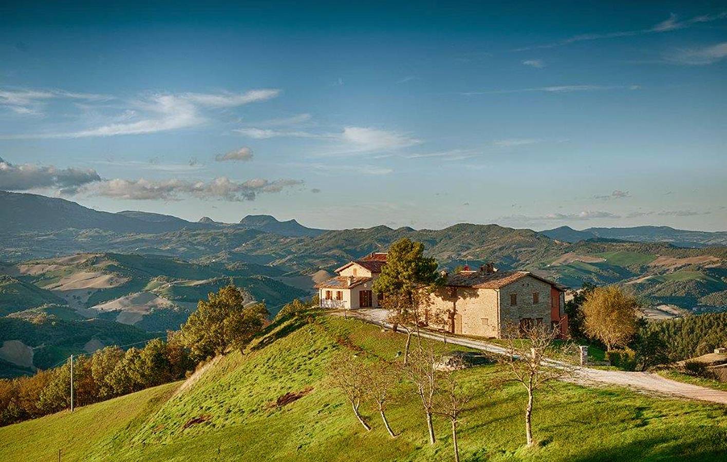 Ganze Ferienwohnung, Ferienwohnung für 4 Personen mit Whirlpool in Sant'Angelo in Vado, Valle del Metauro