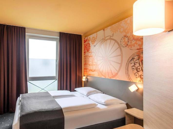Hotel für 2 Personen, mit Terrasse in Schweinfurt