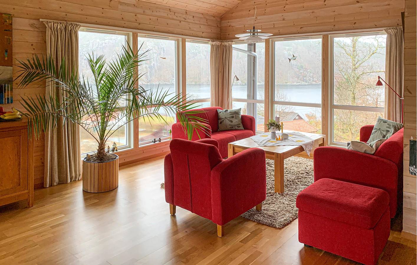 Feriehus for 6 personer med terrasse in Lindesnes 