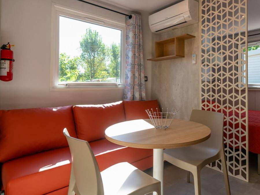 Camping Sunelia Les Sablons - Mobilhome 2 personnes - Sunelia Mh Prestige 1 Ch 1 Sdb in Portiragnes Plage, Portiragnes