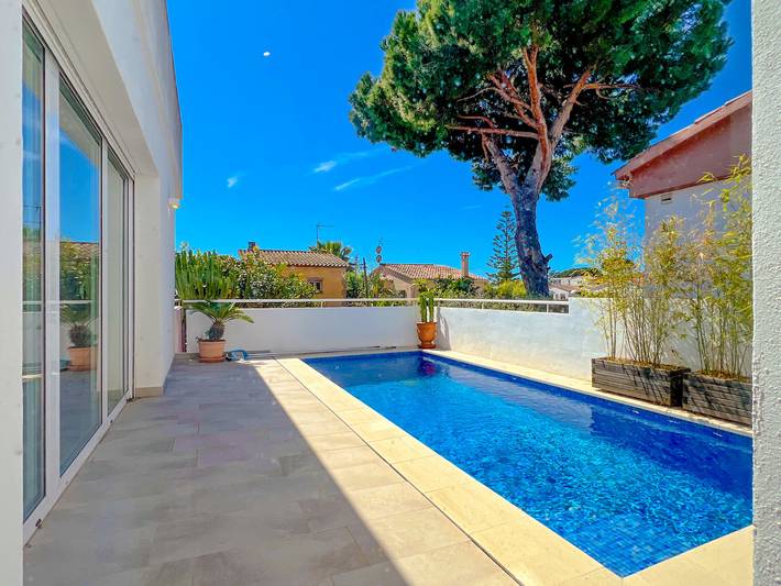 Casa vacanza per 6 persone, con giardino in Pineda de Mar