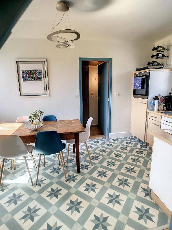 Location de vacances pour 4 personnes, avec terrasse et vue, animaux acceptés dans Plage de Tournemine - 3