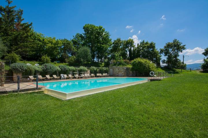 Appartamento per 3 persone, con giardino a Bagno a Ripoli