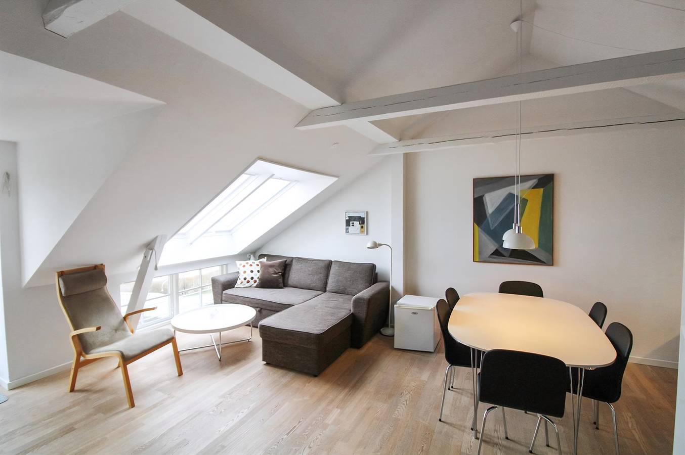 Hel leilighet, Stunning apartment in Allinge w/ 2 Bedrooms and Outdoor swimming pool in Sandkås, Allinge