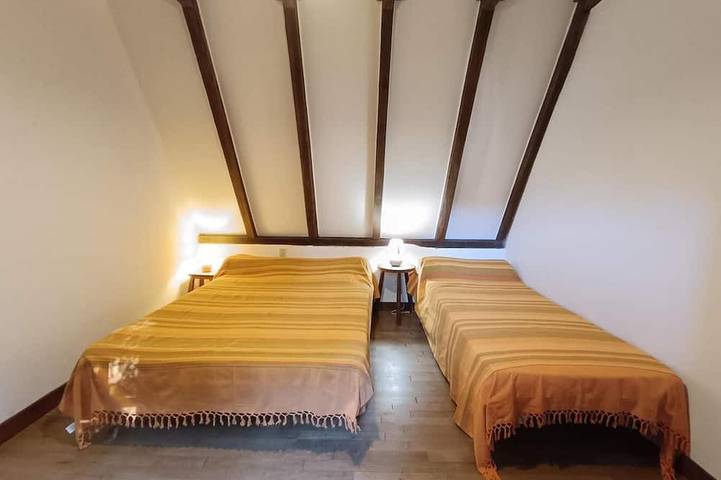 Location de vacances pour 5 personnes, avec Jardin à Brengues - 3