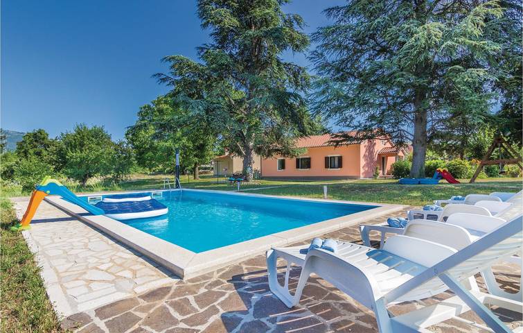 Ferienhaus für 8 Personen, mit Terrasse - 1