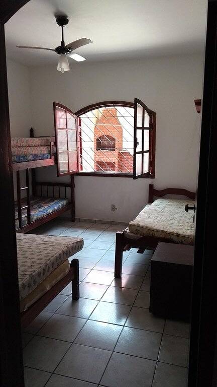 Comfortable and airy house on the Costa beach Azul Mongaguá in Mongaguá, Baixada Santista