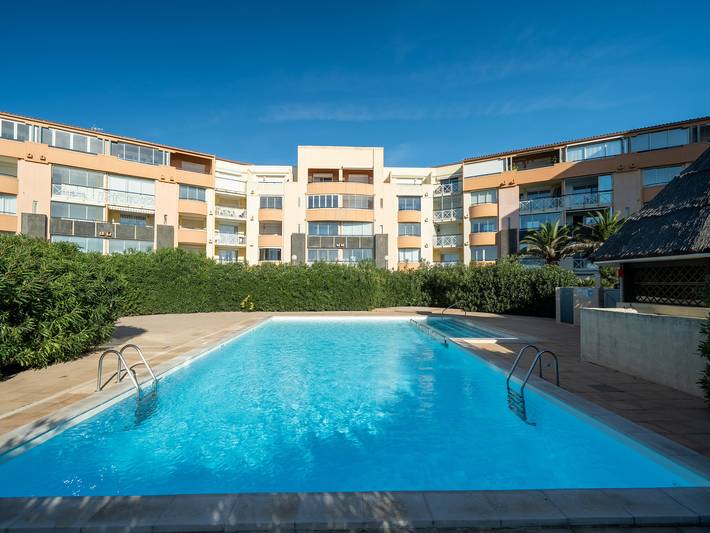 Gîte pour 8 personnes, avec Terrasse dans Plage Rochelongue - 2
