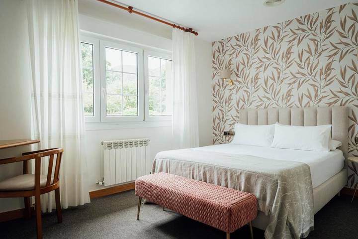 Hotel para 3 personas, con jardín - 1