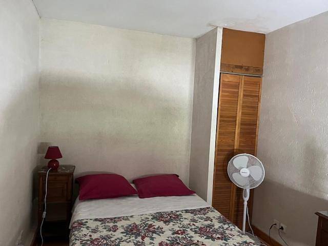 Chambre d’hôte pour 4 personnes, avec Terrasse et Jardin à Tours - 4