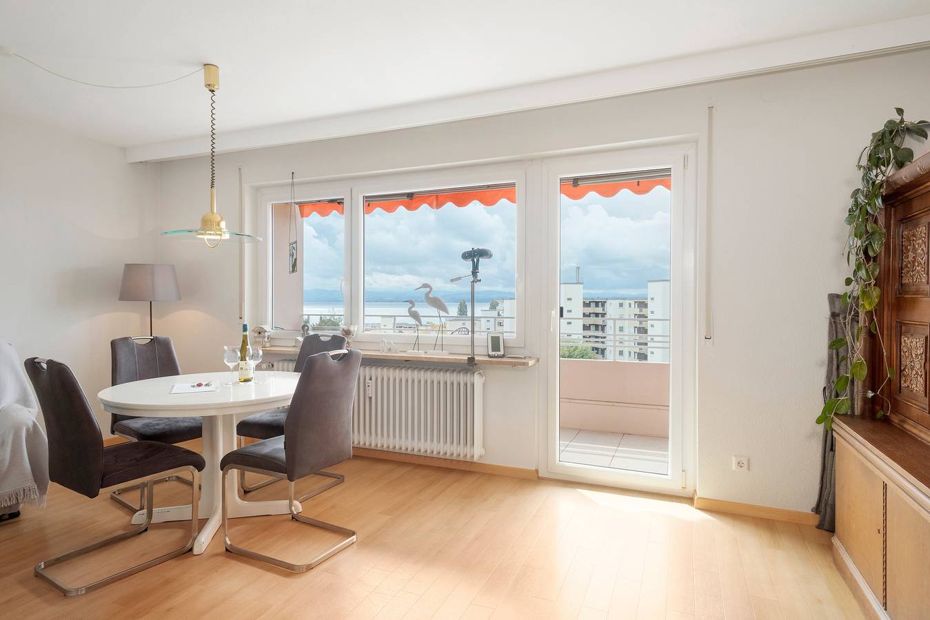 Appartement entier, Appartement "Bär" avec vue sur le lac, balcon et Wi-Fi in Immenstaad, Immenstaad am Bodensee