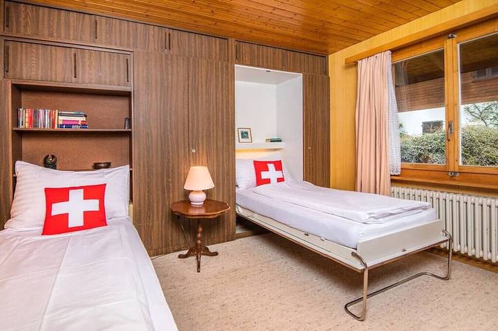 Ganze Wohnung, Concierge, Thunersee/Alpenpanorama von SwissHut in Sigriswil, Thunersee