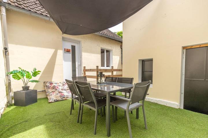 Location de vacances pour 8 personnes, avec sauna ainsi que terrasse et jacuzzi dans Montrichard Val de Cher - 3