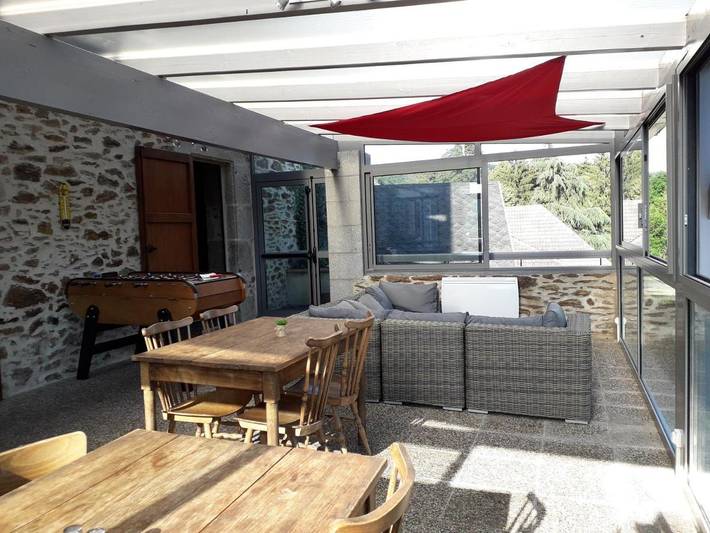 Location de vacances pour 2 personnes, avec terrasse et vue, animaux acceptés à Vitrac (Cantal) - 2