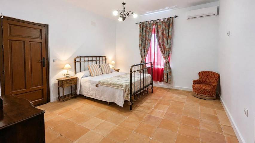 Casa de vacaciones para 16 personas, con Terraza y Jardín además de Piscina y Vistas en Zafra - Río Bodión - 3