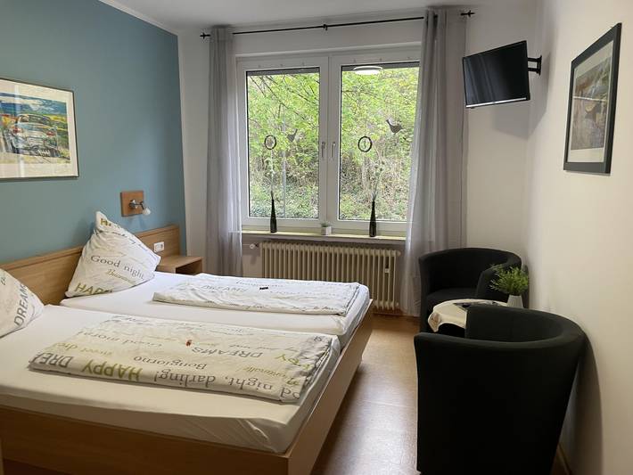Vierbettzimmer Dusche/Wc in Traben-Trarbach, Bernkastel-Kues & Umgebung