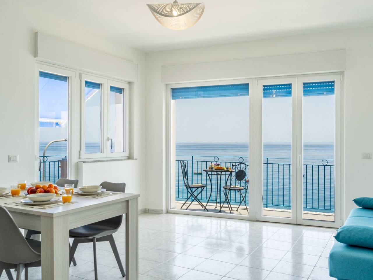 Ganze Wohnung, Meerblick-Wohnung 'Casa Serafina Armonia in Letojanni, Messina Provinz