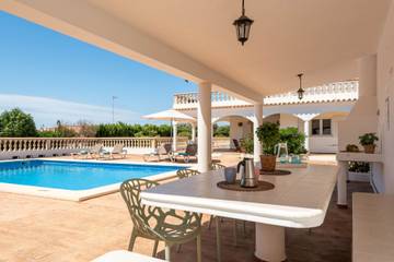 Villa in Sant Lluís, Menorca für 8 