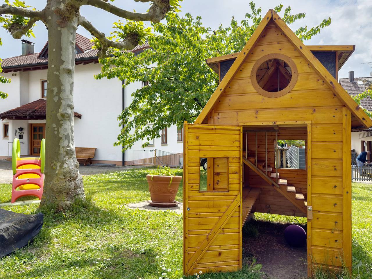 Appartement 'Meersburg' met uitzicht op het meer, gedeelde tuin en Wi-Fi, foto 13