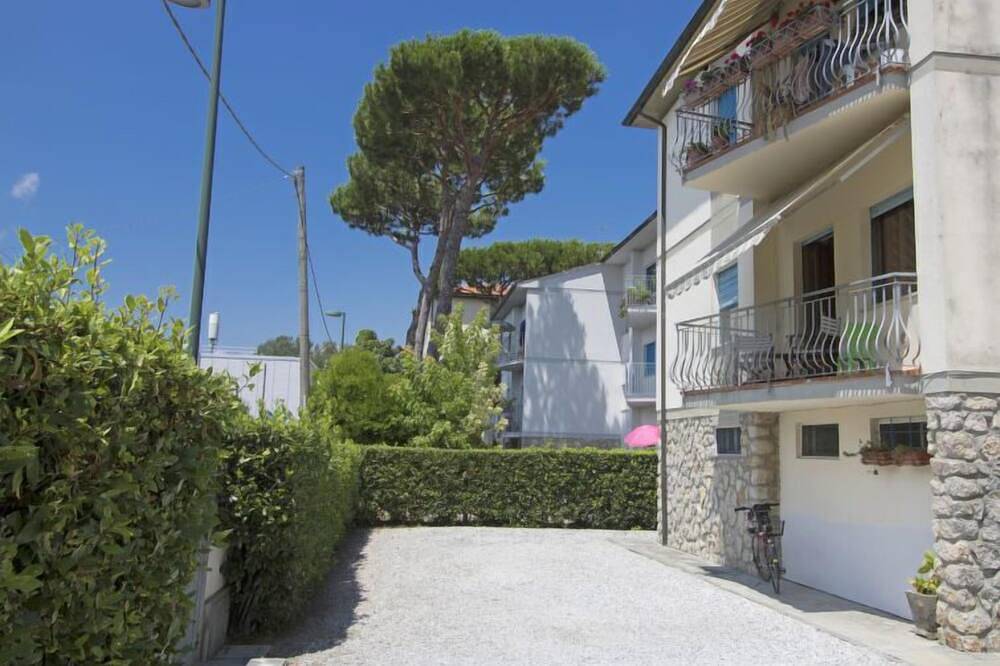 Apartamento entero, Il Litorale by Interhome in Forte dei Marmi, Costa de la Maremma