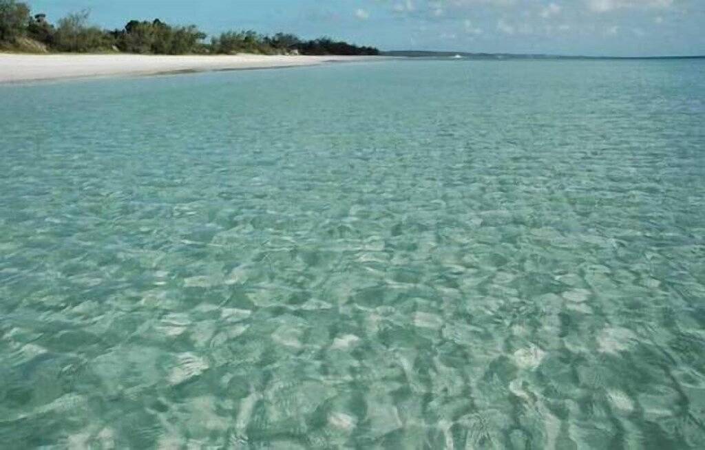 Holiday Home for 10 People in Orchid Beach, Fraser Coast