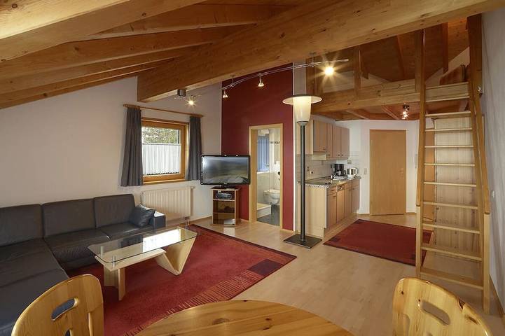 Ferienwohnung für 2 Personen, mit Balkon in Hopfen am See