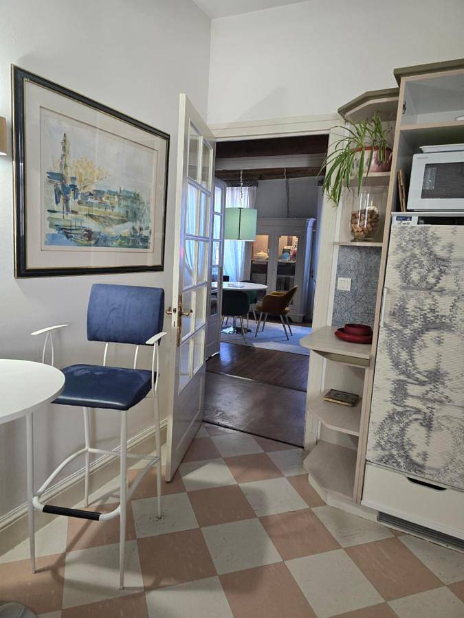 Appartement de vacances pour 4 personnes, avec terrasse et jardin ainsi que piscine et bassin pour enfant, animaux acceptés