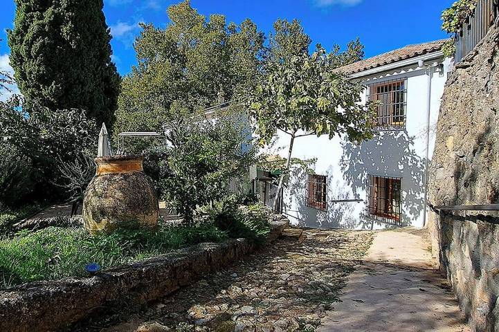 Casa rural para 7 personas, con jardín, Se admiten mascotas - 1
