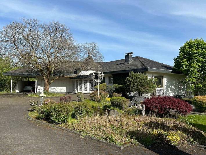 Ferienwohnung für 3 Personen, mit Seeblick und Terrasse sowie Ausblick und Garten in Bergisches Land - 2
