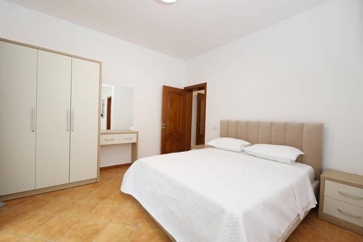 Apartamento de vacaciones para 10 personas, con vistas y terraza - 1