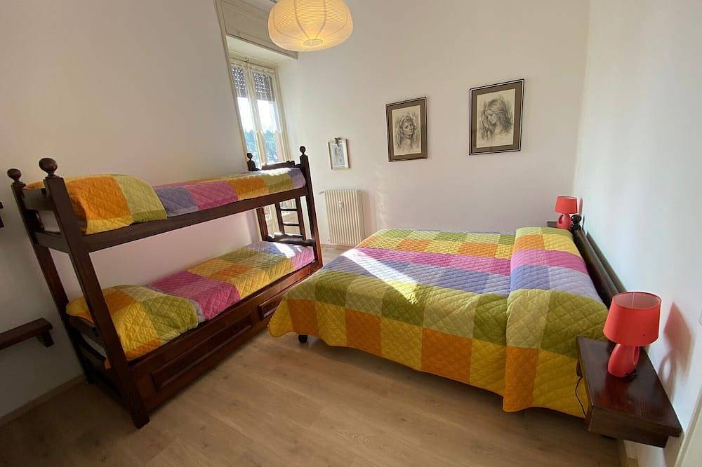 Ganze Wohnung, Gardenia apartment in Oggebbio with lake view in Oggebbio, Oggebbio Gemeinde