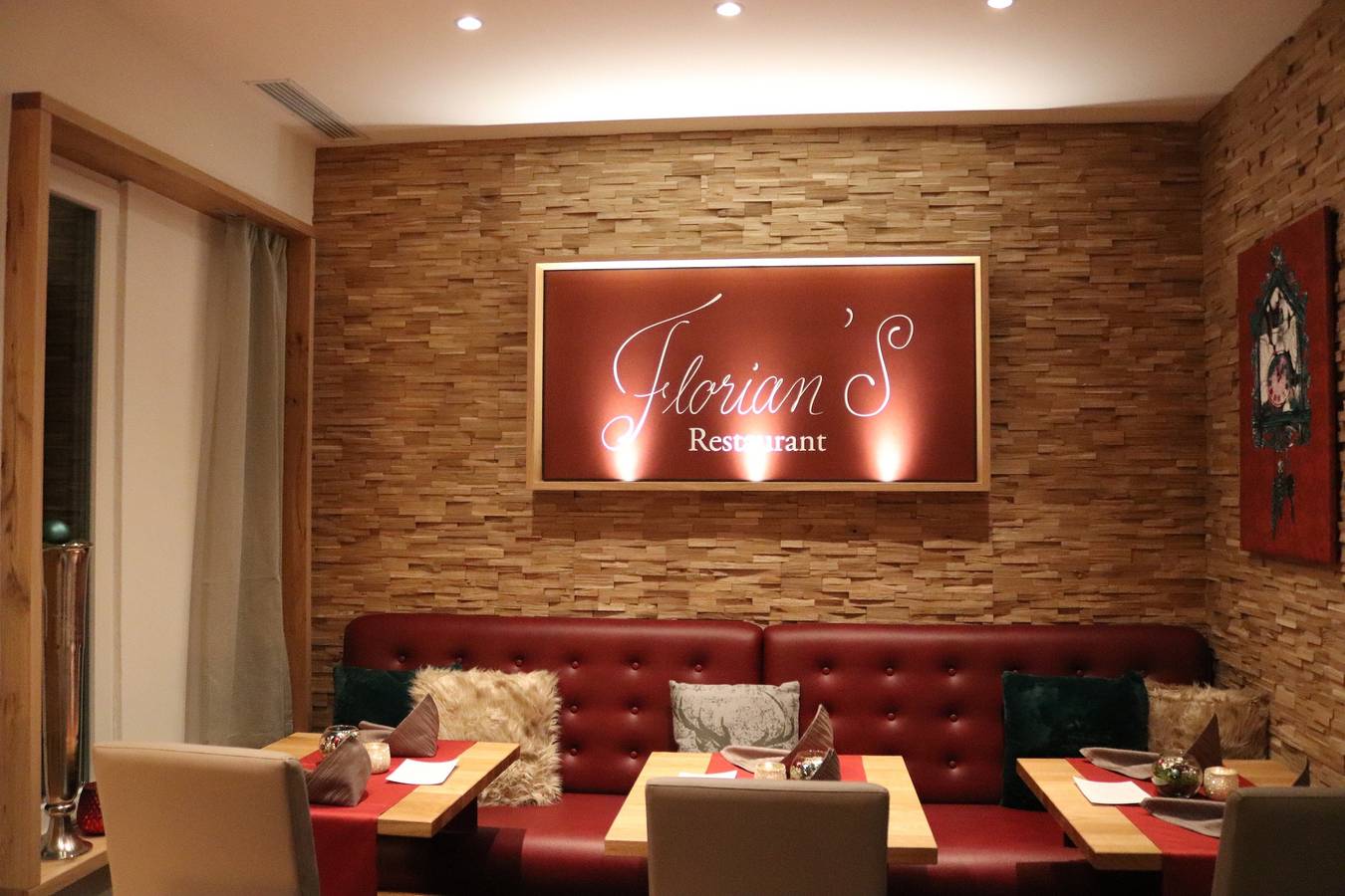 Hotel Waldeck mit Restaurant Florian 'S - Junior-Suite, 40qm mit Dusche/Wc und teilw. Balkon in Suedlicher Schwarzwald, Feldberg