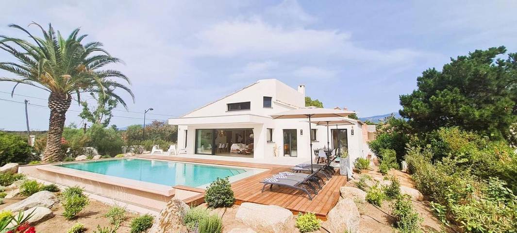 Villa für 12 Personen, mit Garten und Pool - 1