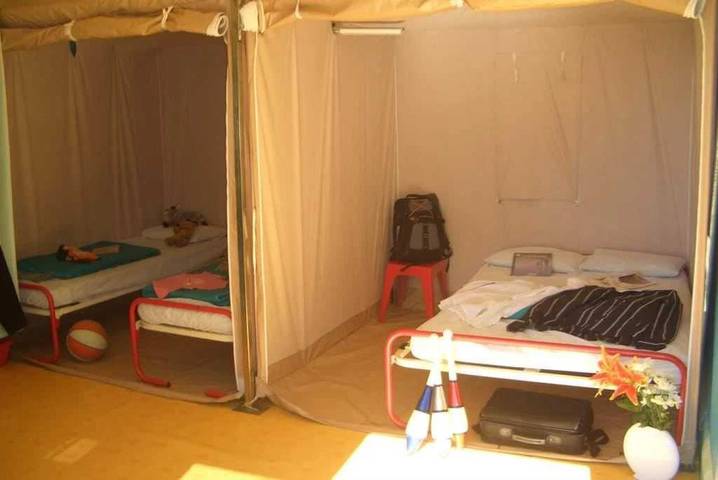 Tente pour 4 personnes dans l' Aveyron - 3