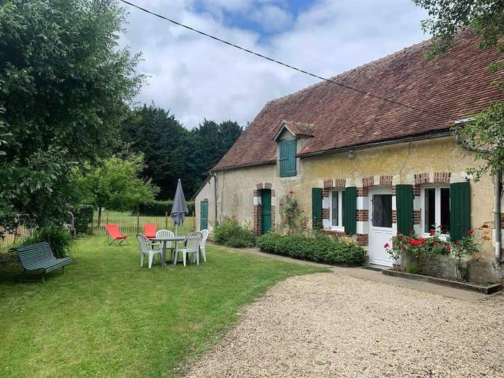 Location de vacances pour 4 personnes, avec Terrasse et Jardin dans Lalande