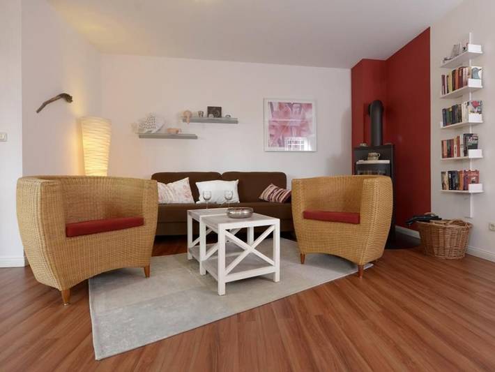 Ferienwohnung für 4 Personen, mit Terrasse, kinderfreundlich in Kalkhorst