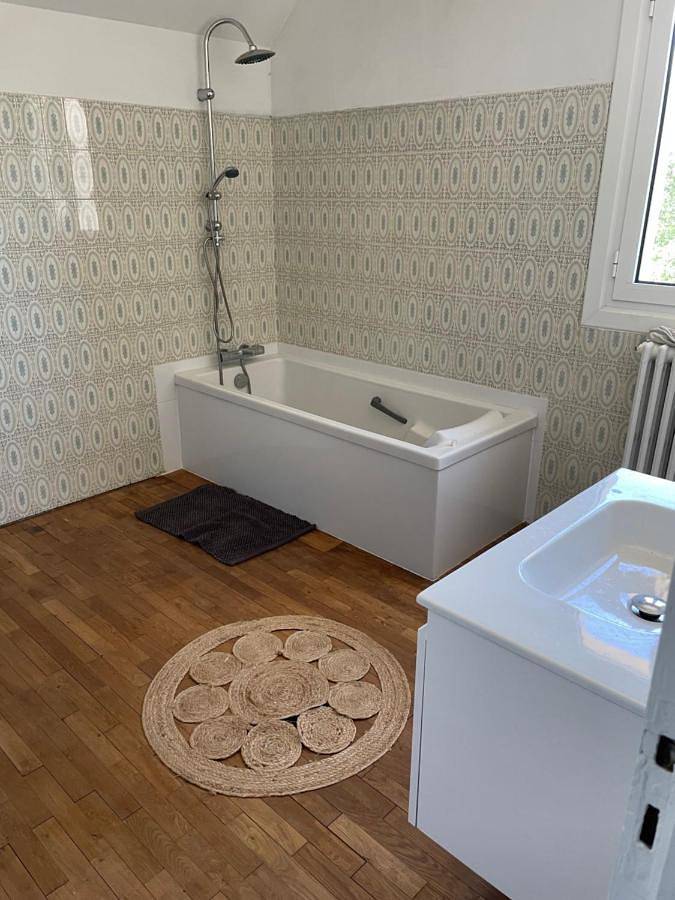 Gîte pour 2 personnes, avec jardin et piscine à Ussac - 3