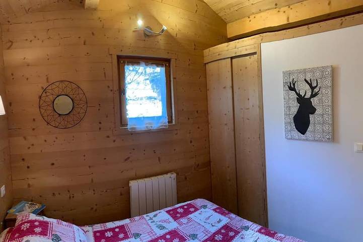 Freistehendes Chalet in Südlage, 150 m vom Skilift, Esf und Schwimmbad entfernt in La Clusaz, Annecy und Umgebung