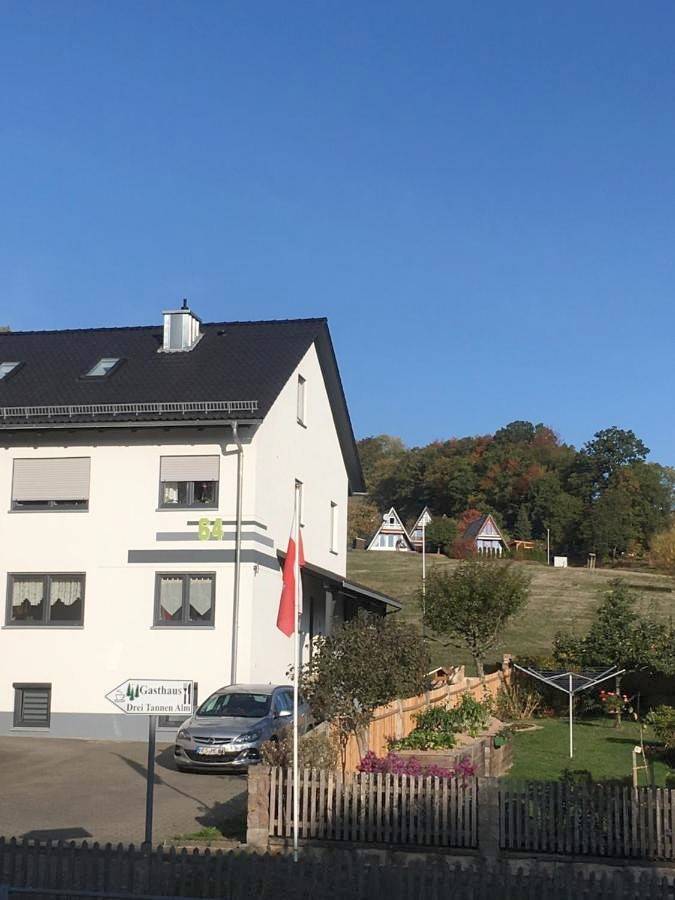 Ganze Wohnung, Ferienwohnung an der Linde in Bischofsheim an der Rhön, Rhön-Bayern