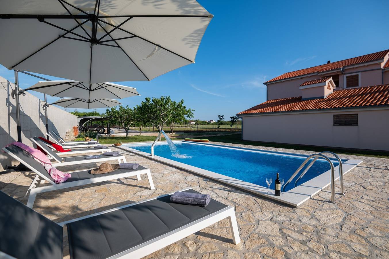 Cały apartament, Apartament w Privlaka z Widok na morze, balkon, Klimatyzacja, Wifi (3598-3) in Privlaka, Zadar