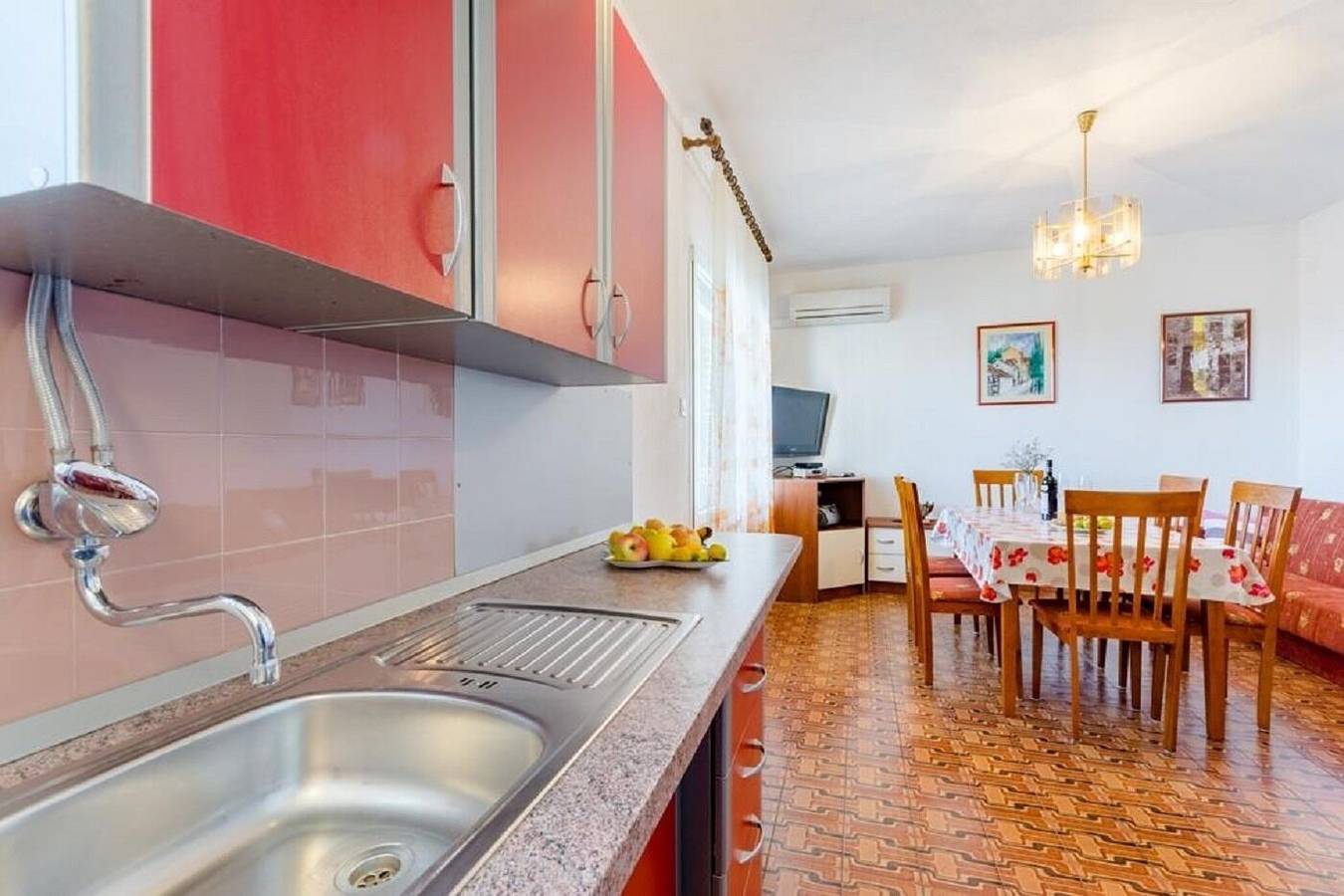Ganze Wohnung, Apartment Matko in Mirca, Supetar