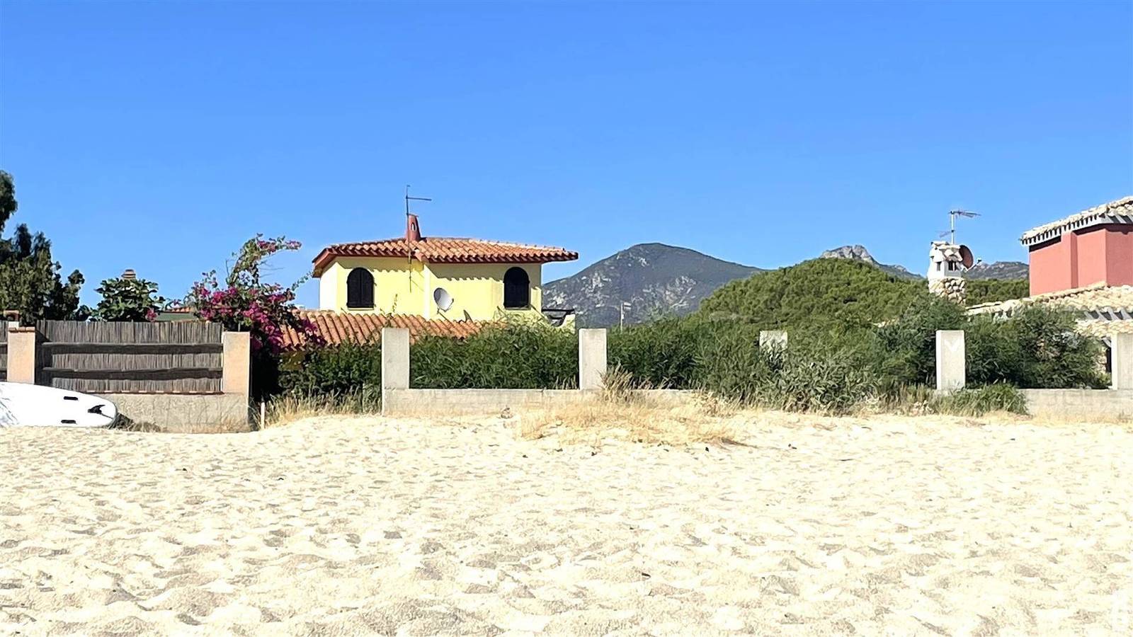 Villa Terri – Seafront Retreat on Solanas Beach in Solanas, Comune di Sinnai