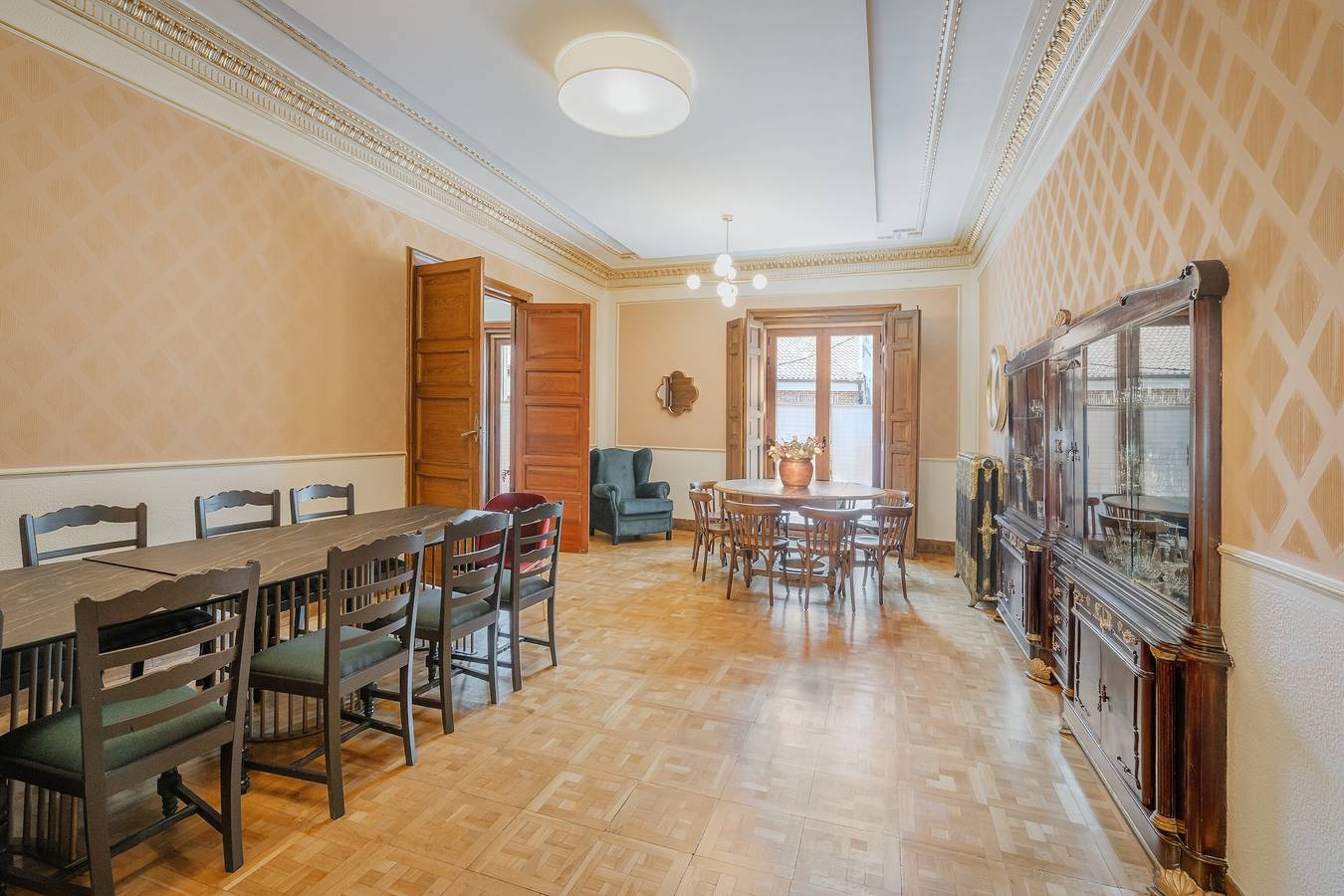 Casa Vacacional 'Villa Almudena' con Piscina Privada, Wi-Fi y Aire Acondicionado in Nava de la Asunción, Provincia de Segovia