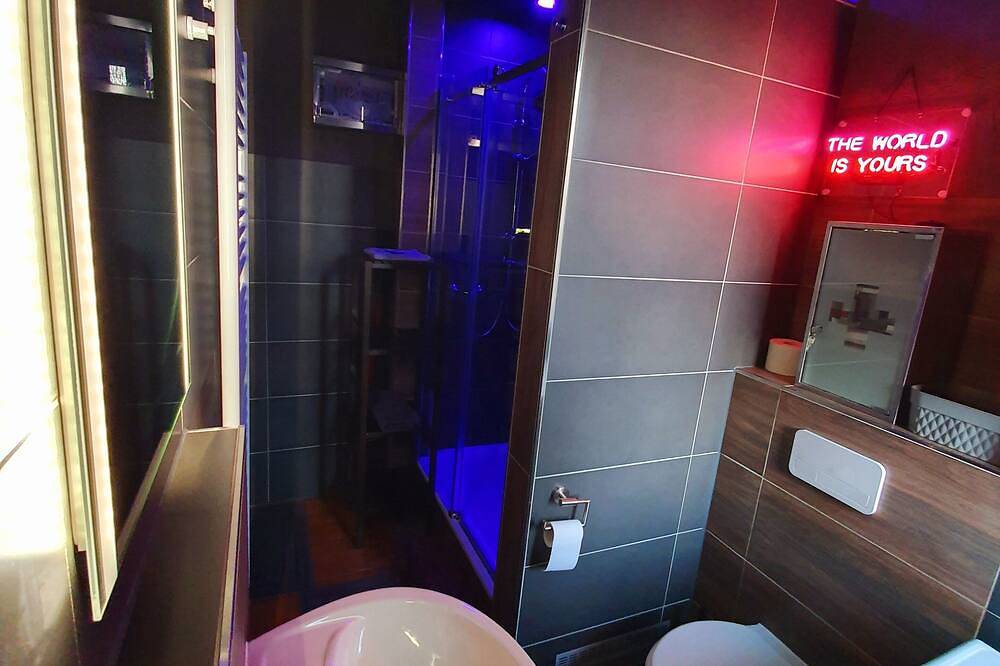Ganze Wohnung, Very cozy vacation apartment with a special flair in Bielefeld, Nordrhein-Westfalen