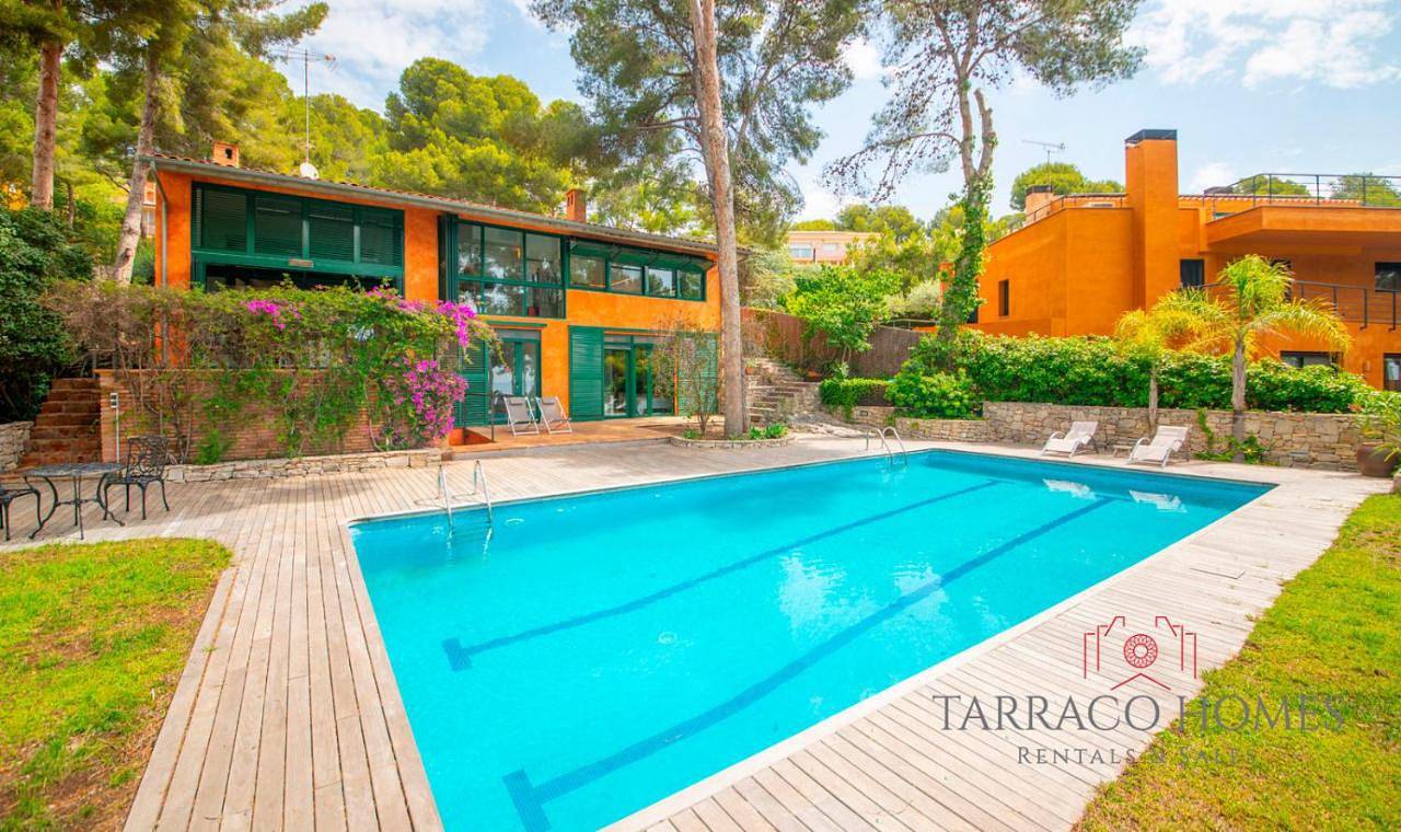Th100 Villa Vacacional con Vistas al Mar en Tamari in La Móra, Tarragona